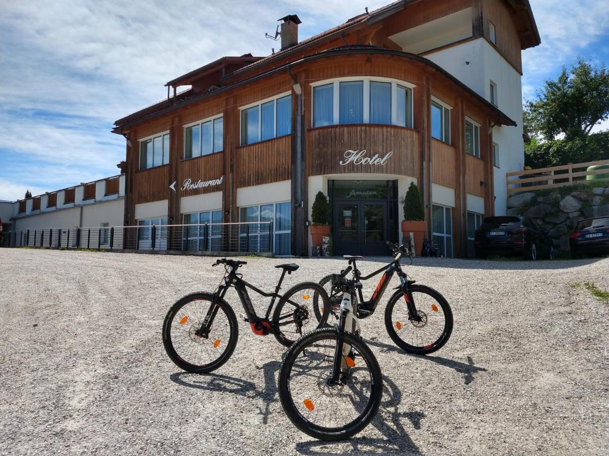 Hotel Amaten ブルーニコ エクステリア 写真