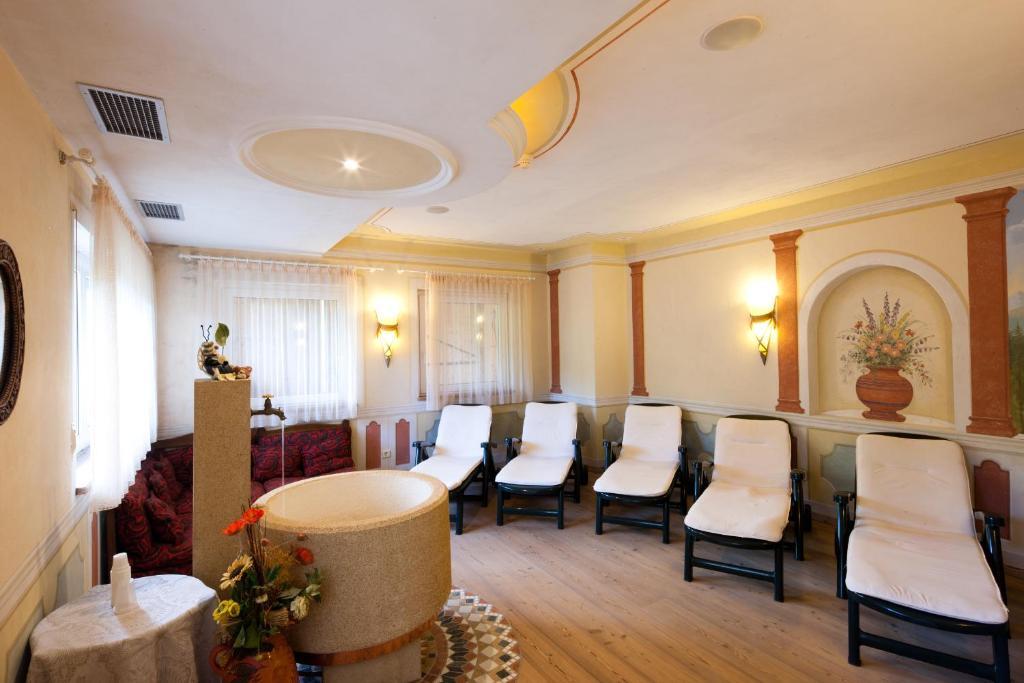 Hotel Amaten ブルーニコ エクステリア 写真