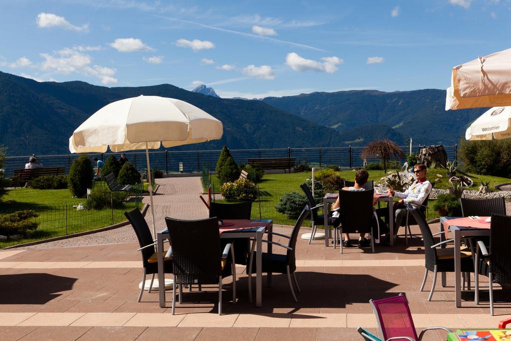 Hotel Amaten ブルーニコ エクステリア 写真
